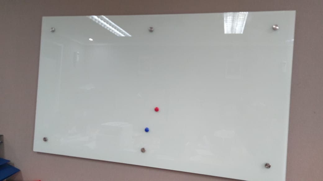 glass board magnetik hanako 120x180