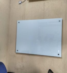 jual Glassboard 90x120 Gantung di bogor