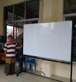 Papan Tulis Whiteboard 120x240 Standing Magnetic