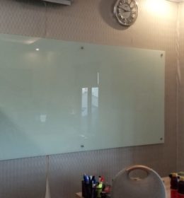 Papan Tulis Kaca glassboard 120x240 di bogor
