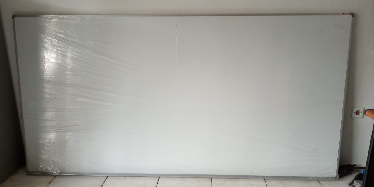 whiteboard sekolah 120x240 Gantung - Tempel Tembok