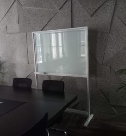 jual papan tulis kaca Glassboard Standing 90x120 di bogor